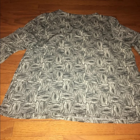 CJ Banks Zebra Animal Print Long Sleeve Top Plus - Picture 6 of 8